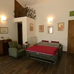 Scappo In Umbria, Le Salce