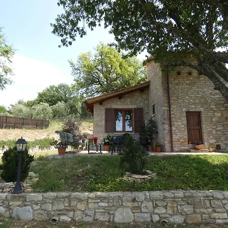 Casa vacanze Scappo In Umbria, Le Salce Civitella Del Lago